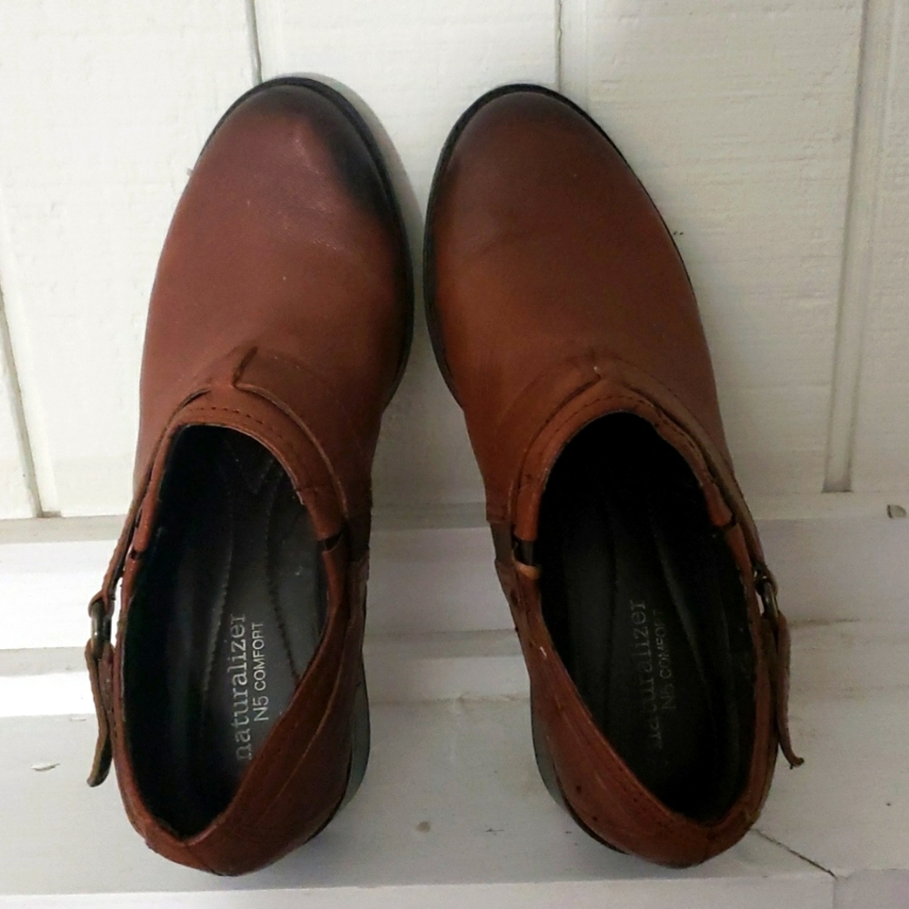 Womens bootie naturalizer,  N5 comfort.